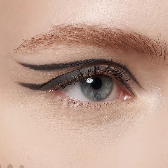 Jaclyn Cosmetics In Line Eyeliner Pencil Smooth Charcoal Grey BNIB - Picture 6 of 16